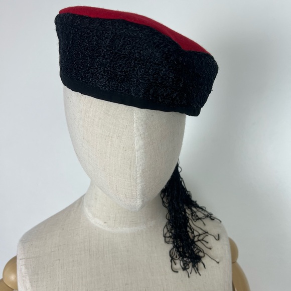 TASSEL FRINGE 1950’s Wool Soutache Embroidered Red and Black Women's Pillbox Hat - Picture 10 of 17
